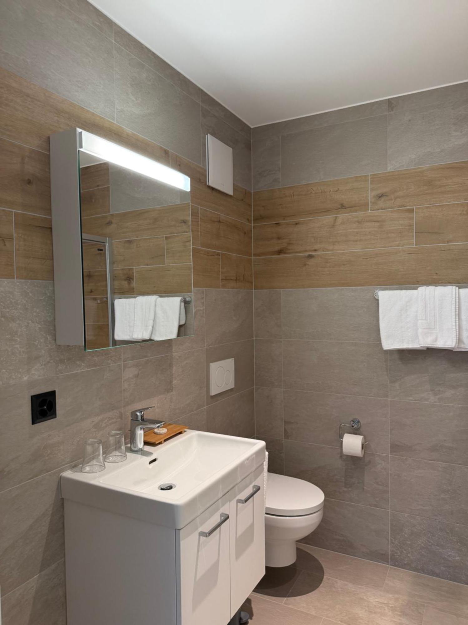 Boutique Hotel Corbetta - Spa 60M2 - La Montagne A 5 Minutes De L'Autoroute A12 Aux Paccots Sur Montreux - Nouveau Loft Familial - Profitez Du Lac Leman Et Des Montagnes En Meme Temps Les Paccots Exterior foto